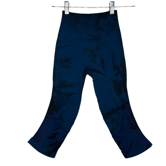 LULULEMON Athletica Flow and Go Crop 19” Alberta Lake Black Legging - Picture 1 of 7